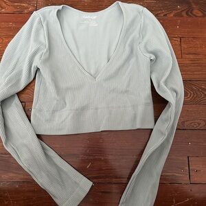 Garage GREEN(MORE GREEN IN PERSON) Long Sleeve Crop Blouse